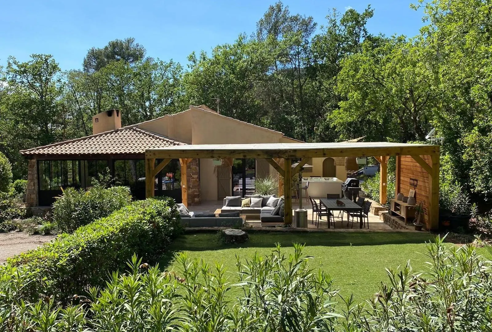 Var Oustaou Villa Luxueuse Piscine Spa Classee 5 Etoiles La Motte
